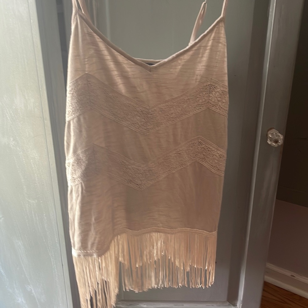 Fringe tank with adjustable straps